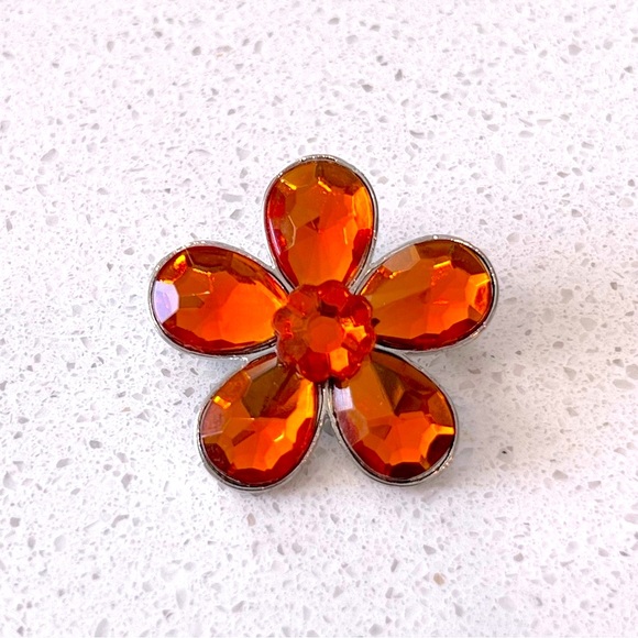 Amber Orange Floral Brooch Pin Rhinestone Flower Metallic Retro Statement - Picture 8 of 16